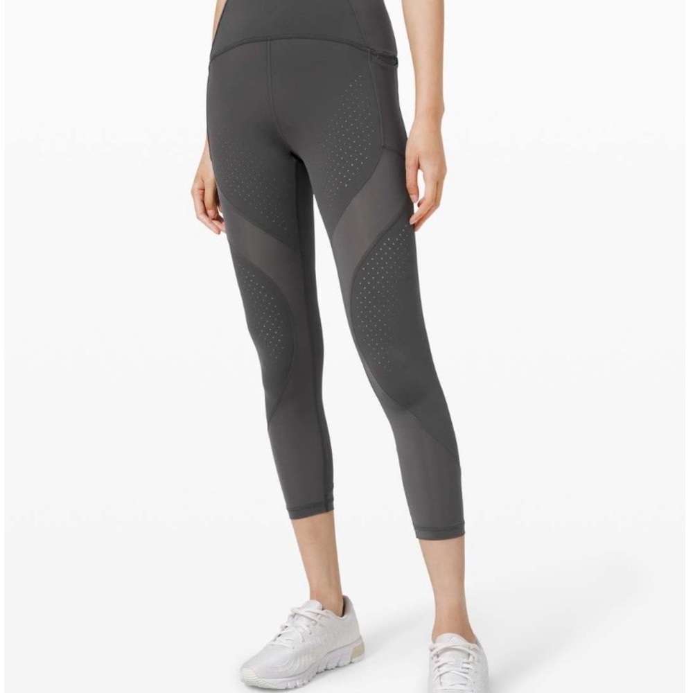 Lululemon Uncovered Strength High-Rise Crop 23" Graphite Grey size 4